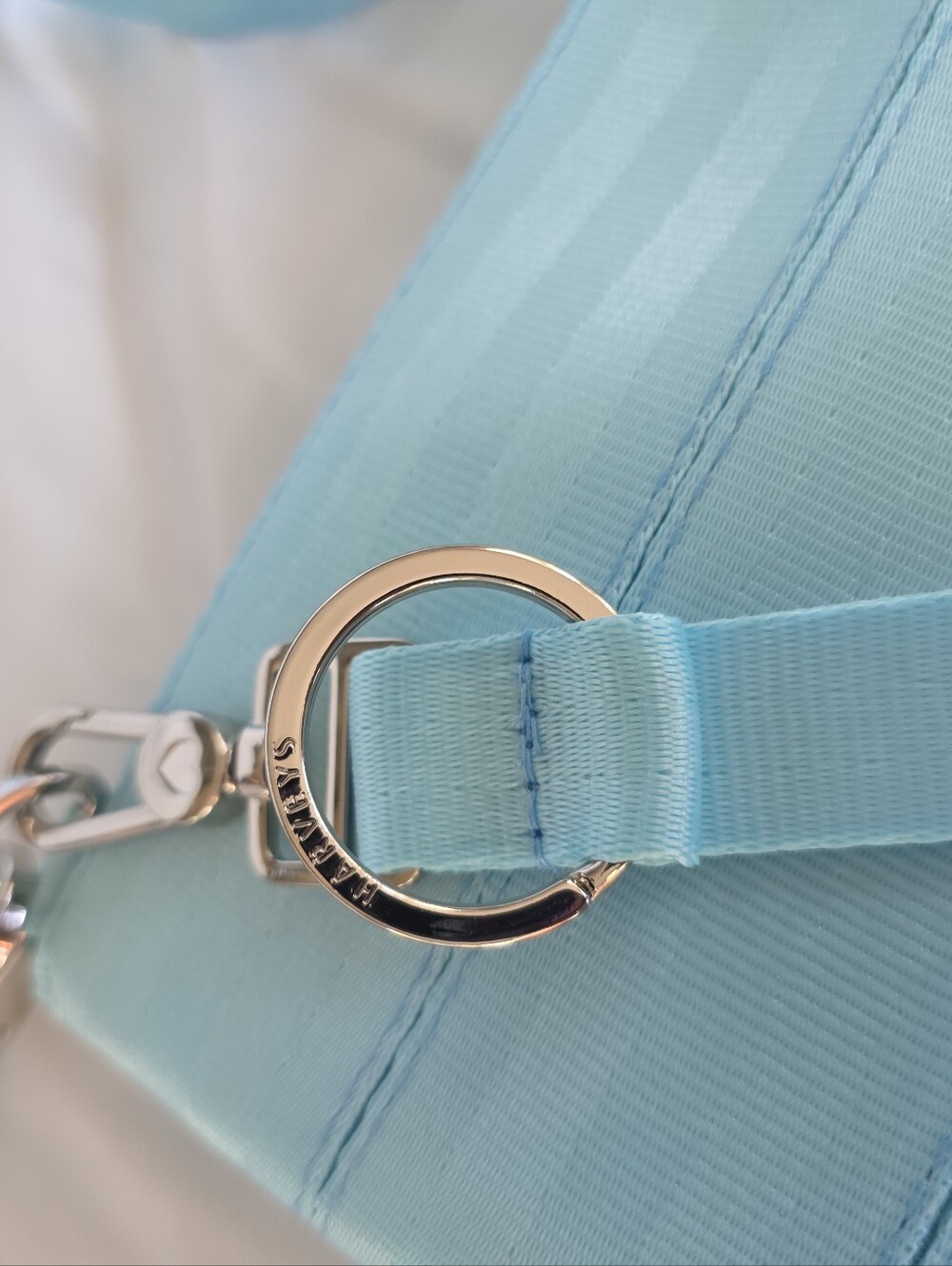 HARVEYS Lola Bow Clutch Maliblue Seatbelt Crossbody Bag Babyblue - Picture 11 of 16